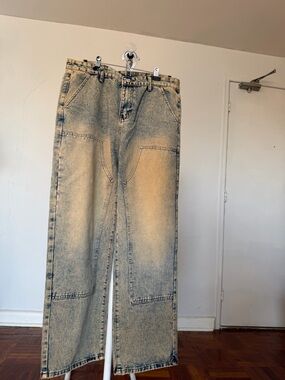 Men's Washed Beige Denim Jeans - Relaxed Straight Fit
